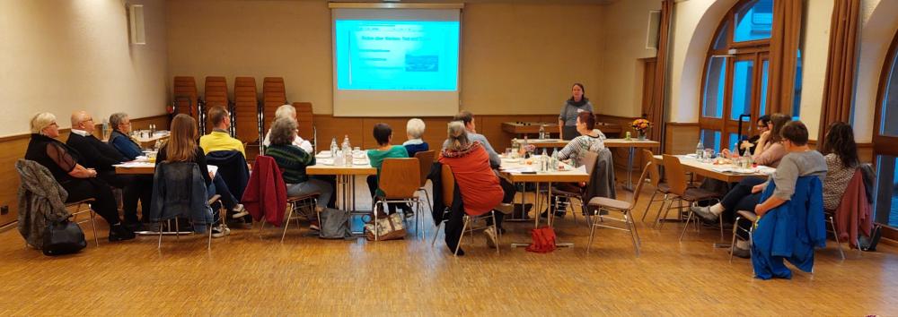 Letzte-Hilfe-Kurs in Ersingen. Bild: Hospizdienst Westlicher Enzkreis, Elke Bachteler